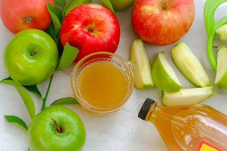 10 Health Benefits of Apple Cider Vinegar